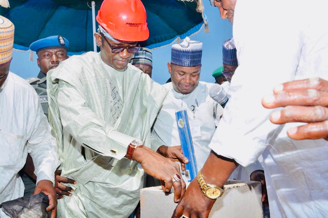 Dr Sa’id Kori, General Manager with Executive Governor of Yobe State during ground breaking of 3600 housing units