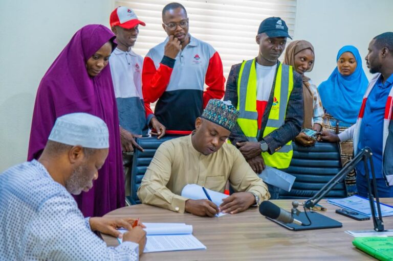 Chairman of ThinkLab during the signing of the NMA Partnership Agreement
